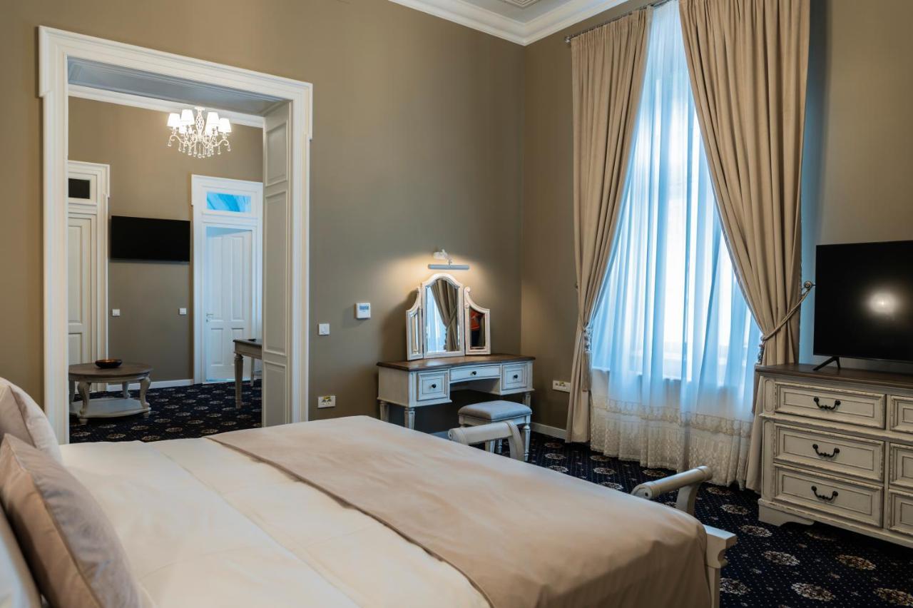 Sir Luxury Boutique Hotel Brăila Exteriér fotografie