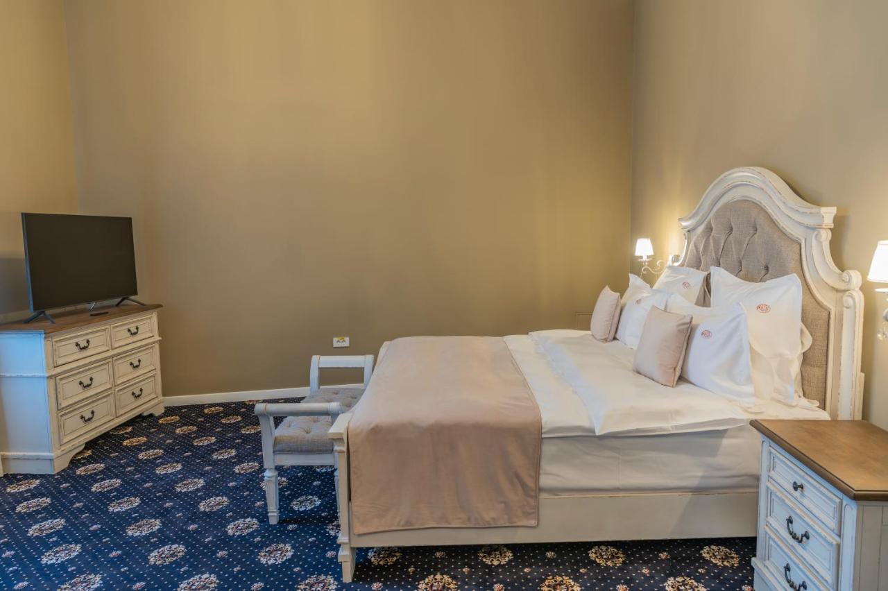 Sir Luxury Boutique Hotel Brăila Exteriér fotografie