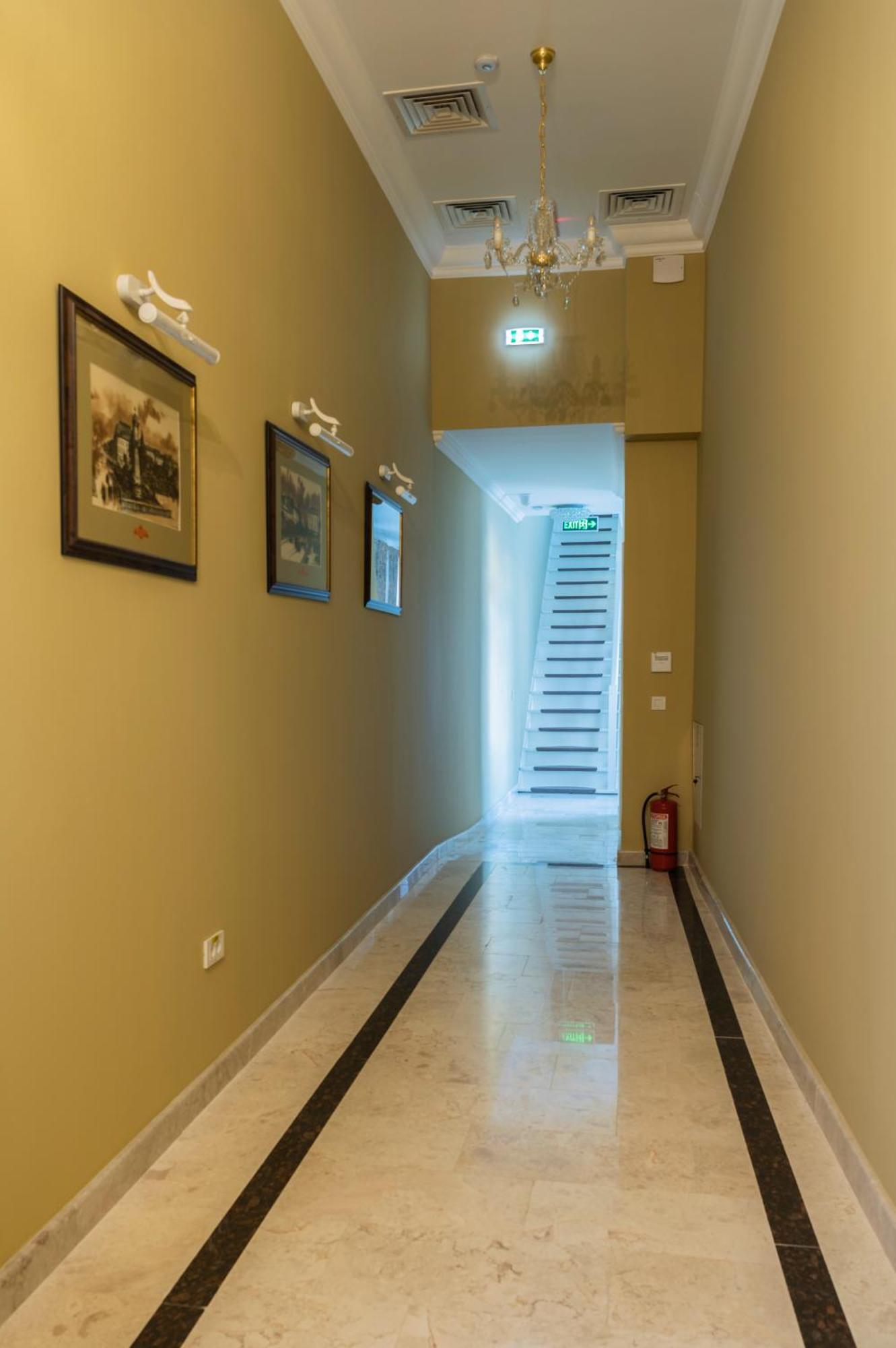 Sir Luxury Boutique Hotel Brăila Exteriér fotografie