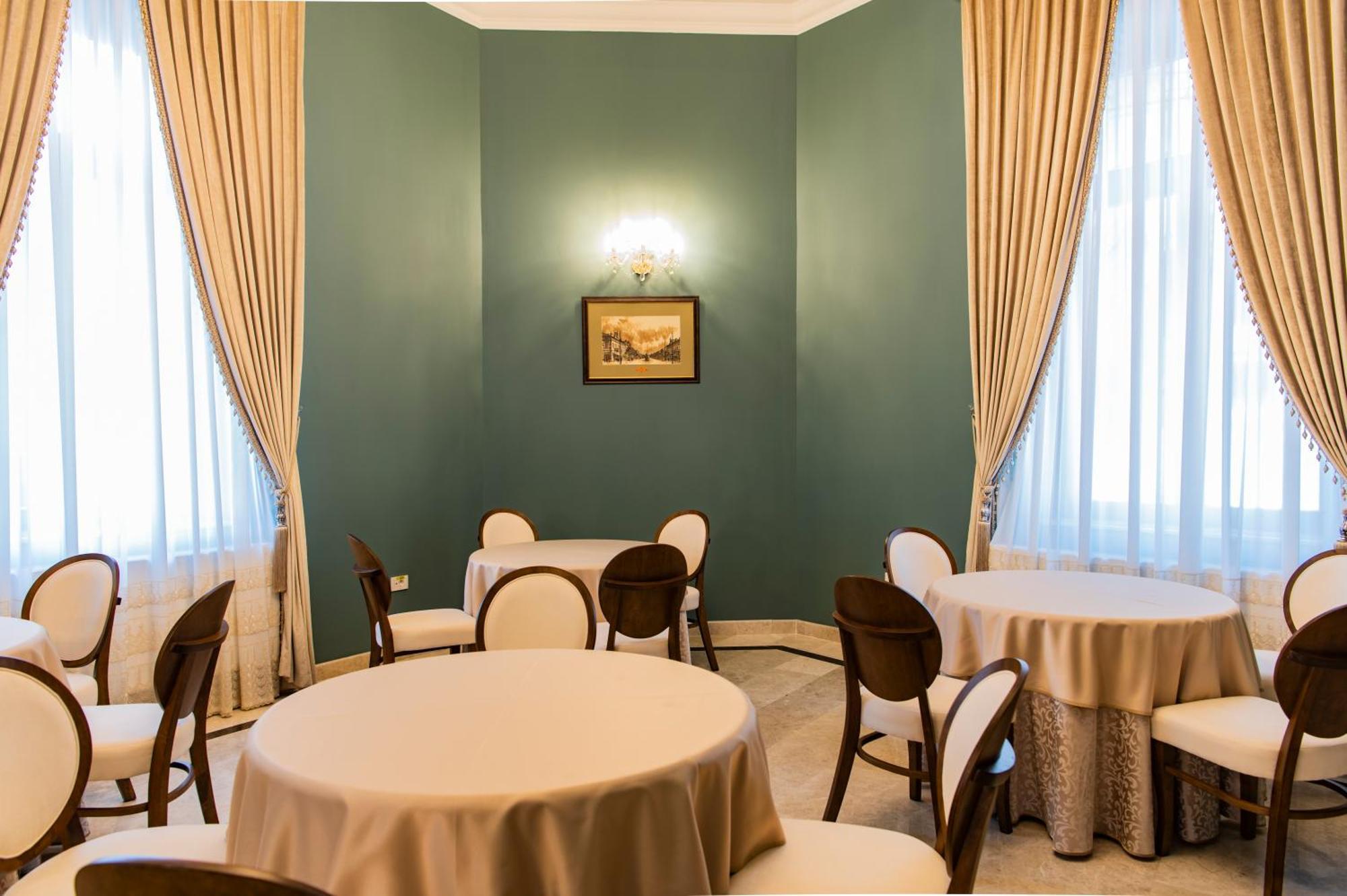 Sir Luxury Boutique Hotel Brăila Exteriér fotografie