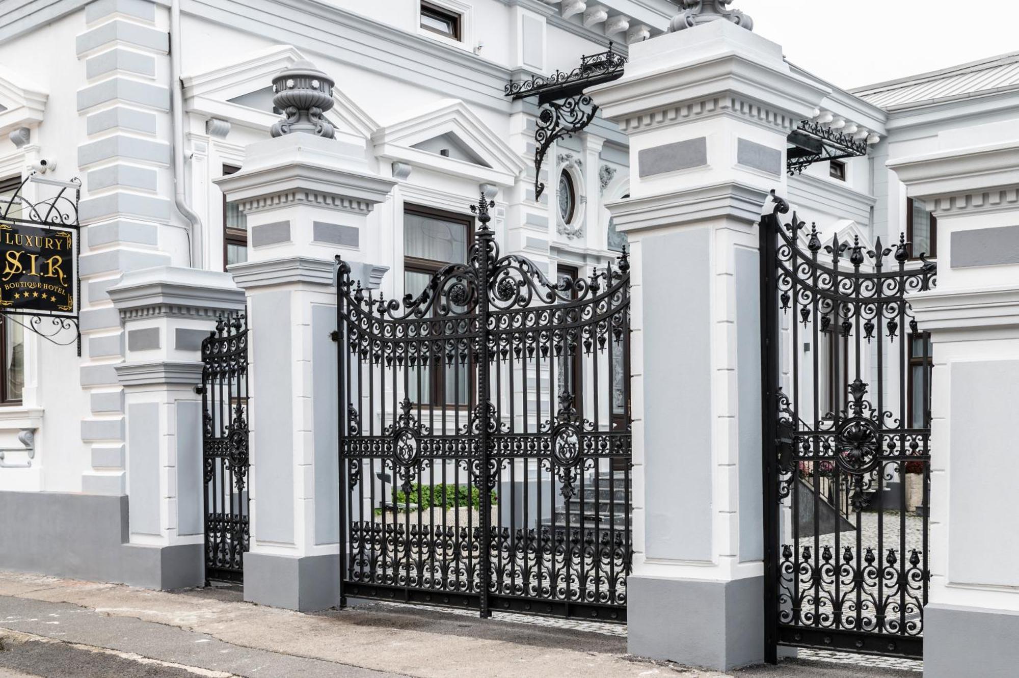 Sir Luxury Boutique Hotel Brăila Exteriér fotografie