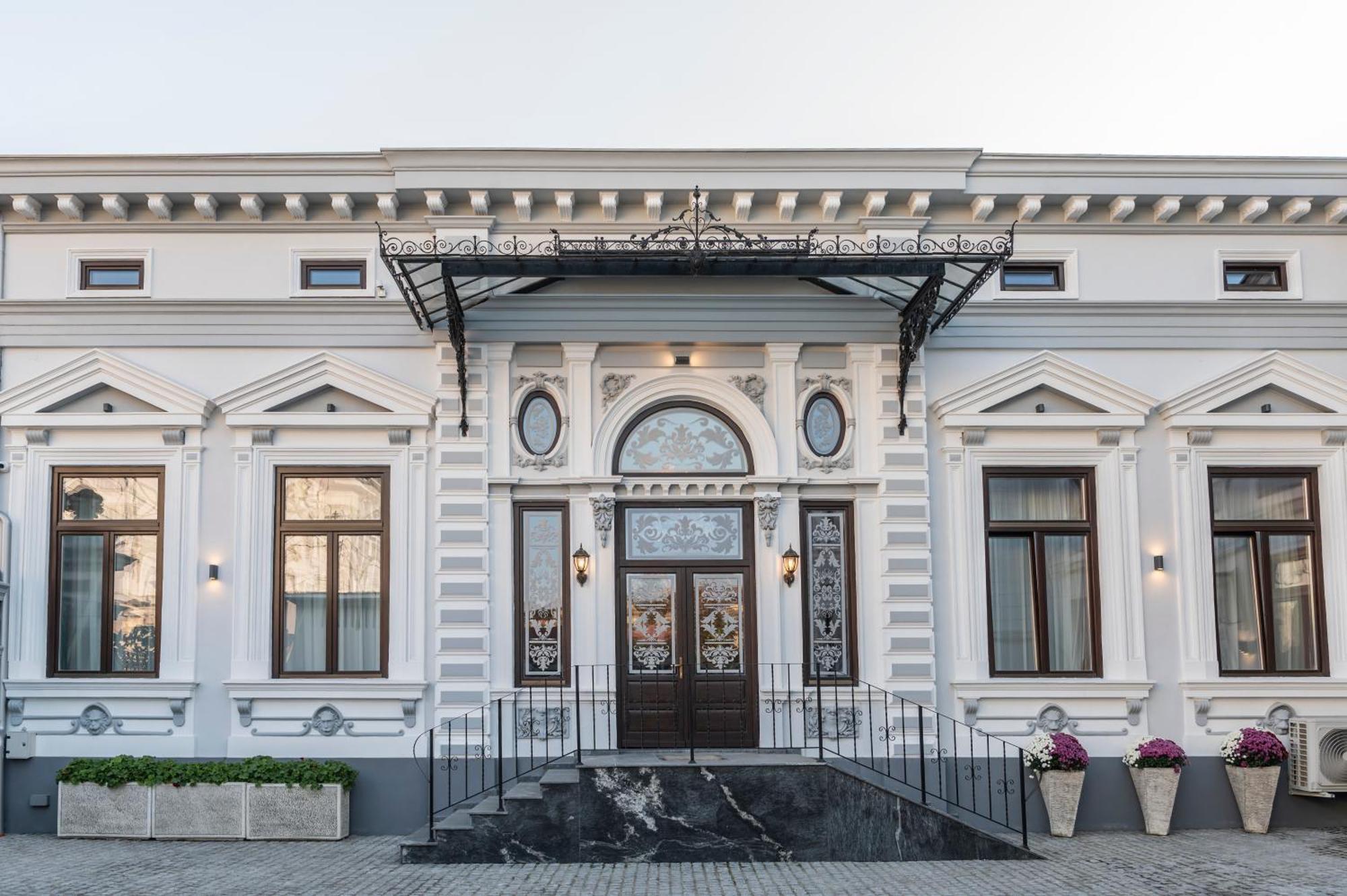 Sir Luxury Boutique Hotel Brăila Exteriér fotografie